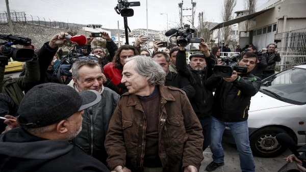 Με νέα 48ωρη άδεια βγήκε από τις φυλακές Κορυδαλλού ο Δ. Κουφοντίνας
