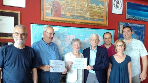 "Μπλε" γίνεται η Θεσσαλονίκη για να προστατέψει το νερό!