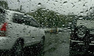 Τροχαία ατυχήματα εξαιτίας της βροχόπτωσης στη Θεσσαλονίκη