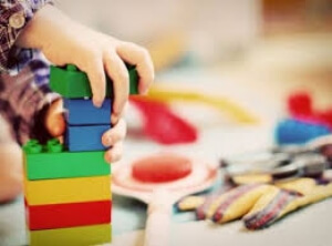 Σε 155.000 παιδιά voucher για βρεφονηπιακούς σταθμούς