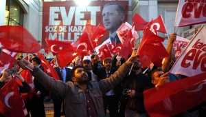 Οριακή νίκη του «Ναι» στο τουρκικό δημοψήφισμα. Τα «μυστικά» της ψήφου