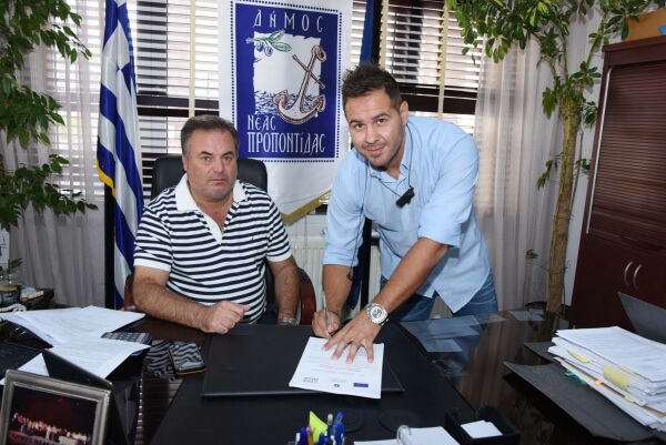 Υπογραφή σύμβασης για το έργο: “Ανάπλαση Αύλειου Χώρου του Ανοιχτού Θεάτρου Ν. Μουδανιών”