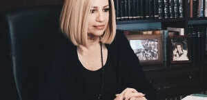 Φώφη Γεννηματά: «Εκατοντάδες χιλιάδες οικονομικά αδύναμοι μένουν εντελώς ακάλυπτοι»