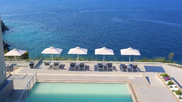 Η μεταμόρφωση του υδροθεραπευτηρίου της Αγίας Παρασκευής στη Χαλκιδική