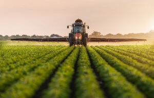 Ρύθμιση αγροτικών χρεών από το Μάιο, για δημόσιο και τράπεζες