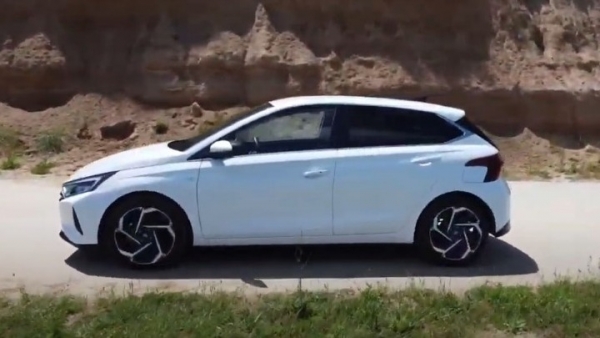 Το Hyundai i20 1.0 T-GDi 100PS 48V DCT ανεβάζει τον πήχη στην κατηγορία