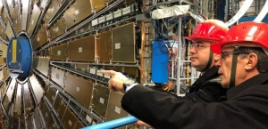 Δημιουργία εθνικού κέντρου του CERN στη Θεσσαλονίκη πρότεινε ο περιφερειάρχης Κ.Μακεδονίας, Απ. Τζιτζικώστας