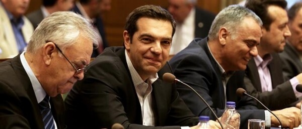 Τα ασφάλιστρα των οχημάτων και οι συμβασιούχοι στο Υπουργικό Συμβούλιο. Παράταση για τα ασφάλιστρα των οχημάτων.