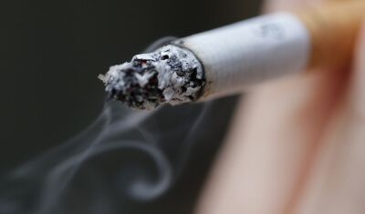 Ένας στους δέκα εφήβους 13 έως 15 ετών (το 11%) είναι καπνιστής παγκοσμίως