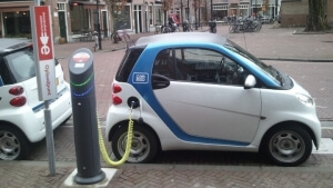 Βελτιωμένα κίνητρα για ηλεκτρικά οχήματα-Κατατέθηκε το ν/σ