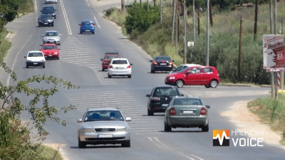 Άγιος Μάμας: Κόμβος λαιμητόμος η είσοδος-έξοδος του χωριού (VIDEO)