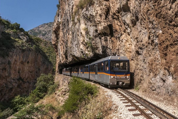 Ταξίδι στο χρόνο, με τον οδοντωτό σιδηρόδρομο (VIDEO)