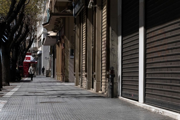 Περιφερειάρχες ζητούν ενίσχυση του λιανεμπορίου σε Θεσ/νίκη, Κοζάνη, Αχαΐα