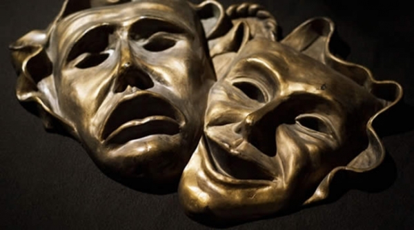 Το ελληνικό δράμα