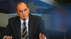 Συνάντηση Γ. Σταθάκη με στελέχη της Tesla για τα «έξυπνα» και «ενεργειακά» νησιά